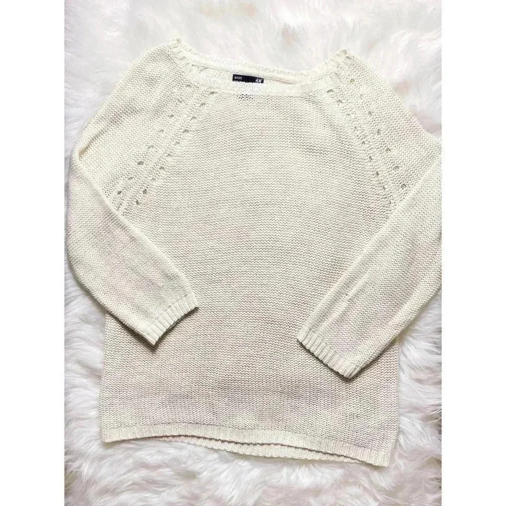 ⭐️ 5 for $25 ⭐️ Off-White H&M Sweater